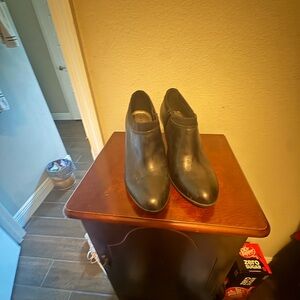 Anne Klein Black Zippered Ankle Boots